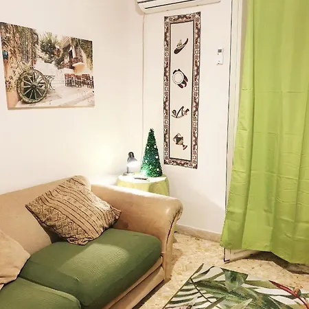 Dolce Casa Centro Storico Di New 2023 Appartement *