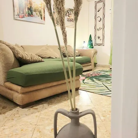 Dolce Casa Centro Storico Di New 2023