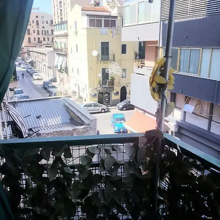 Dolce Casa Centro Storico Di New 2023 Appartement *